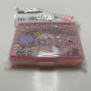 🍀 Sanrio 🍀 My Melody Hello Kitty Keroppi Cinnamoroll Pill Storage Case Box 🍀
